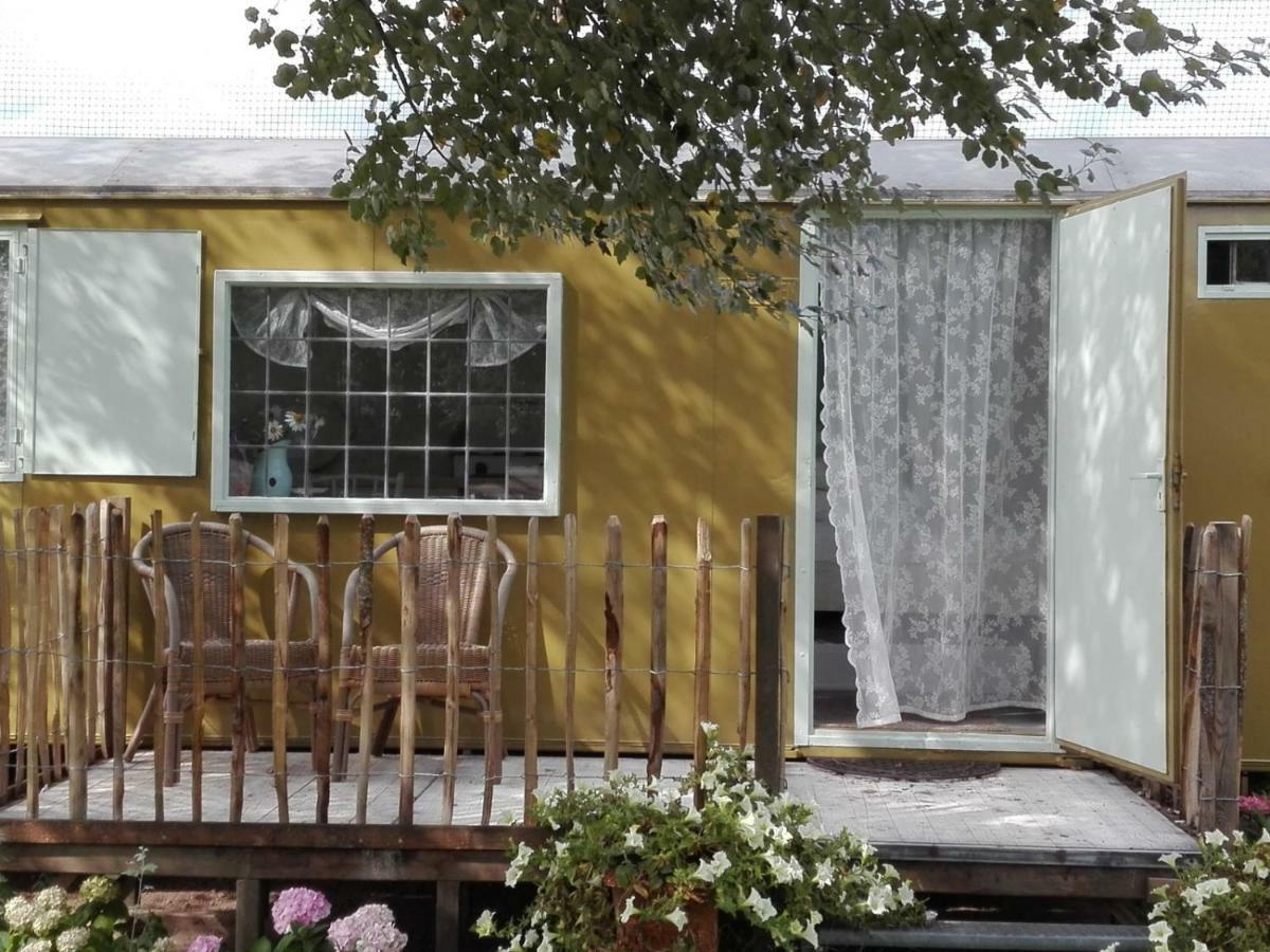 Pipowagen Overnachting Het Houten Huis Zaltbommel Extérieur photo